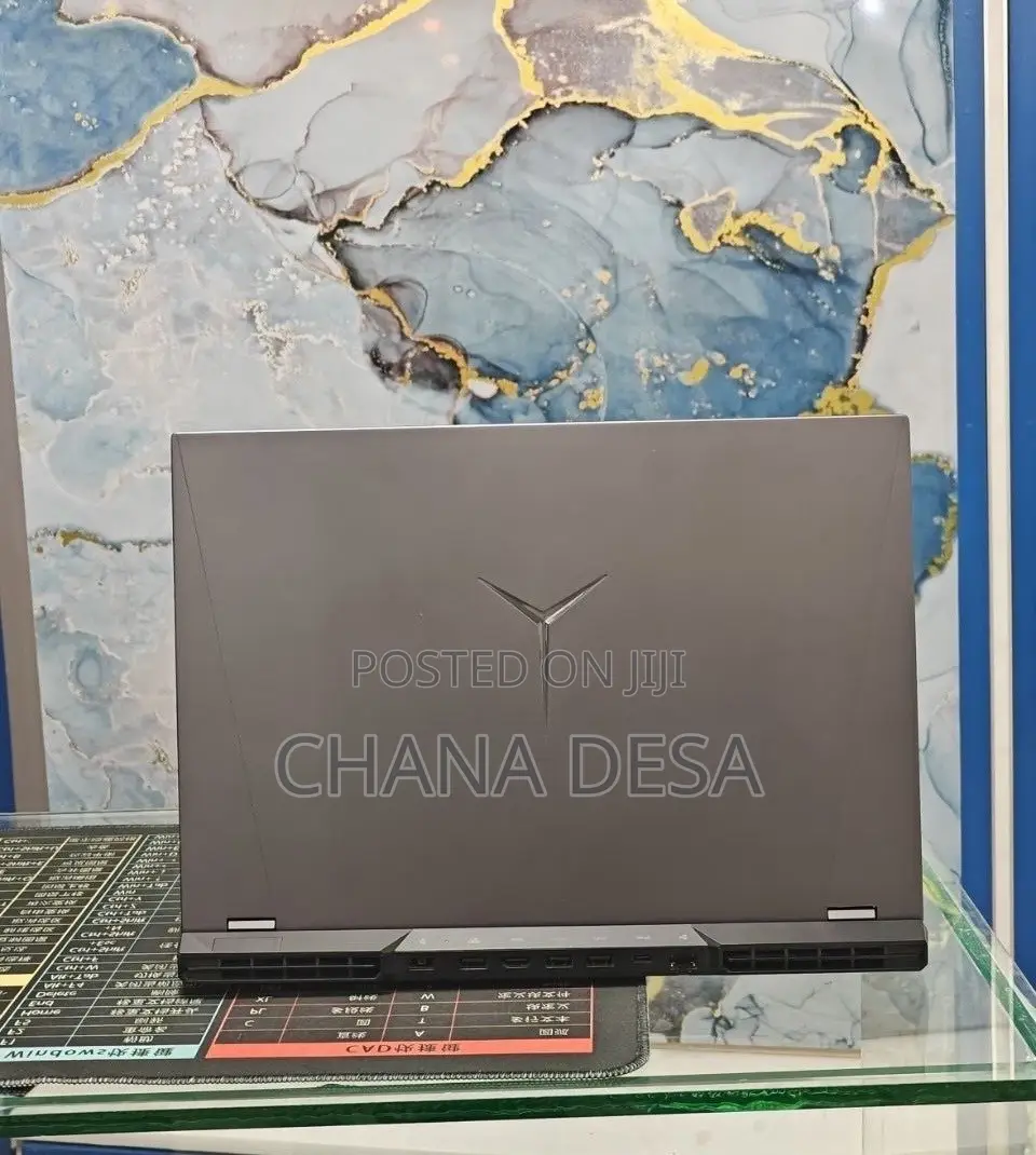 New Laptop Lenovo 16GB AMD Ryzen 7 SSD 512GB