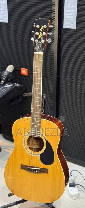 CONCERT MASTER Box Guitar