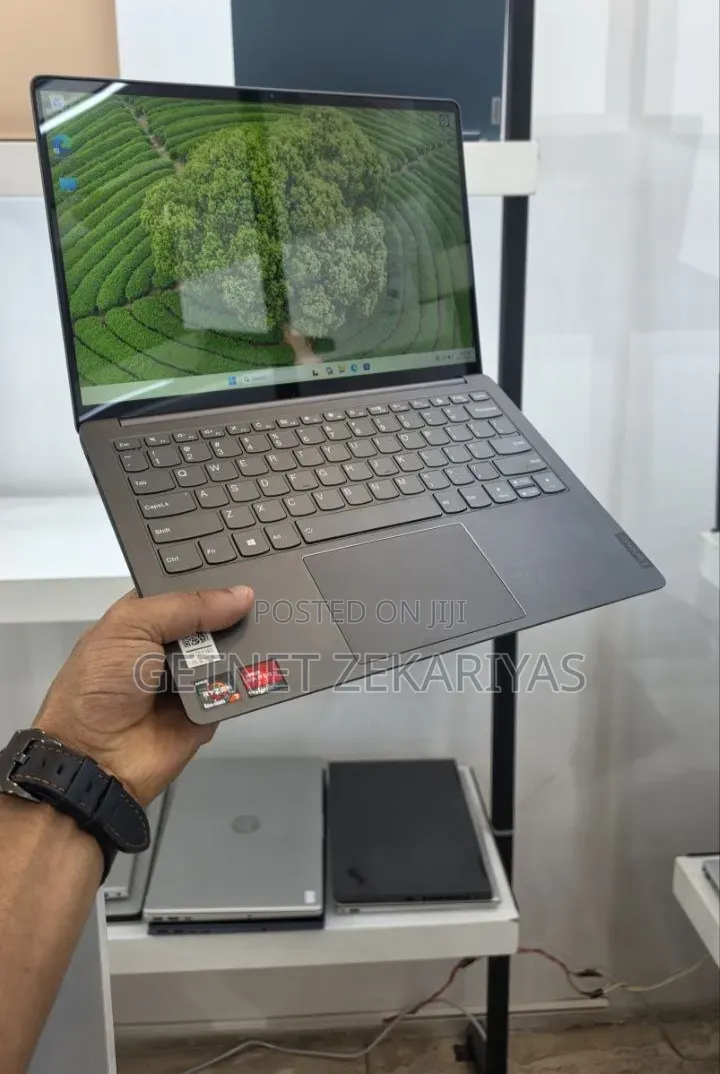 New Laptop Lenovo IdeaPad 130 16GB AMD Ryzen 7 SSD 512GB
