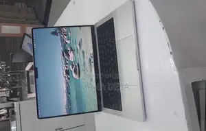 New Laptop Apple MacBook Pro 2024 M4 Pro 16GB Apple M4 Pro SSD 512GB