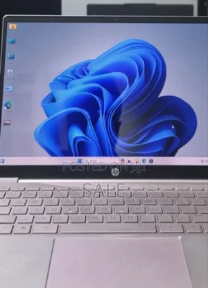 New Laptop HP Pavilion 14 16GB Intel Core i7 SSD 512GB