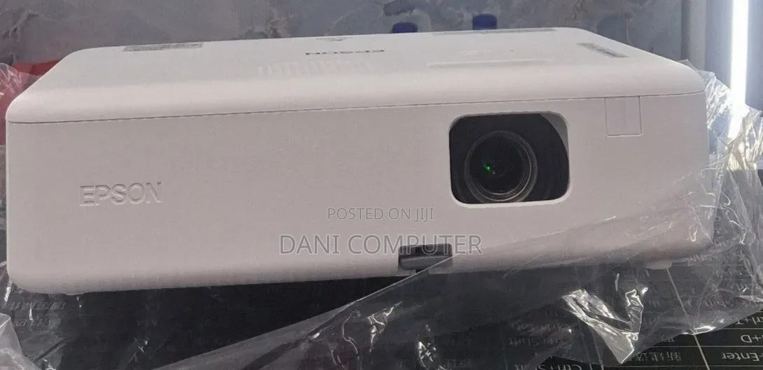 Brand New Packed With Cartoon Epson Projector Model : CO-W01 With