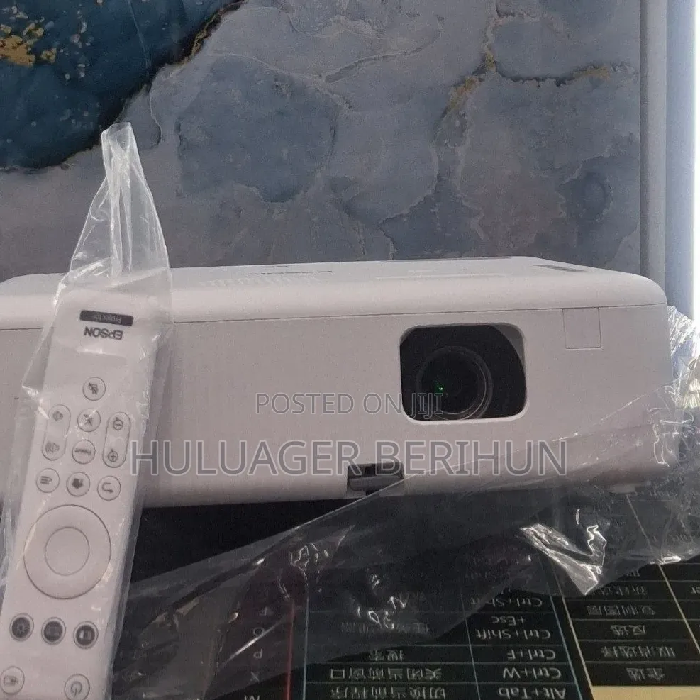 Brand New Packed With Cartoon Epson Projector