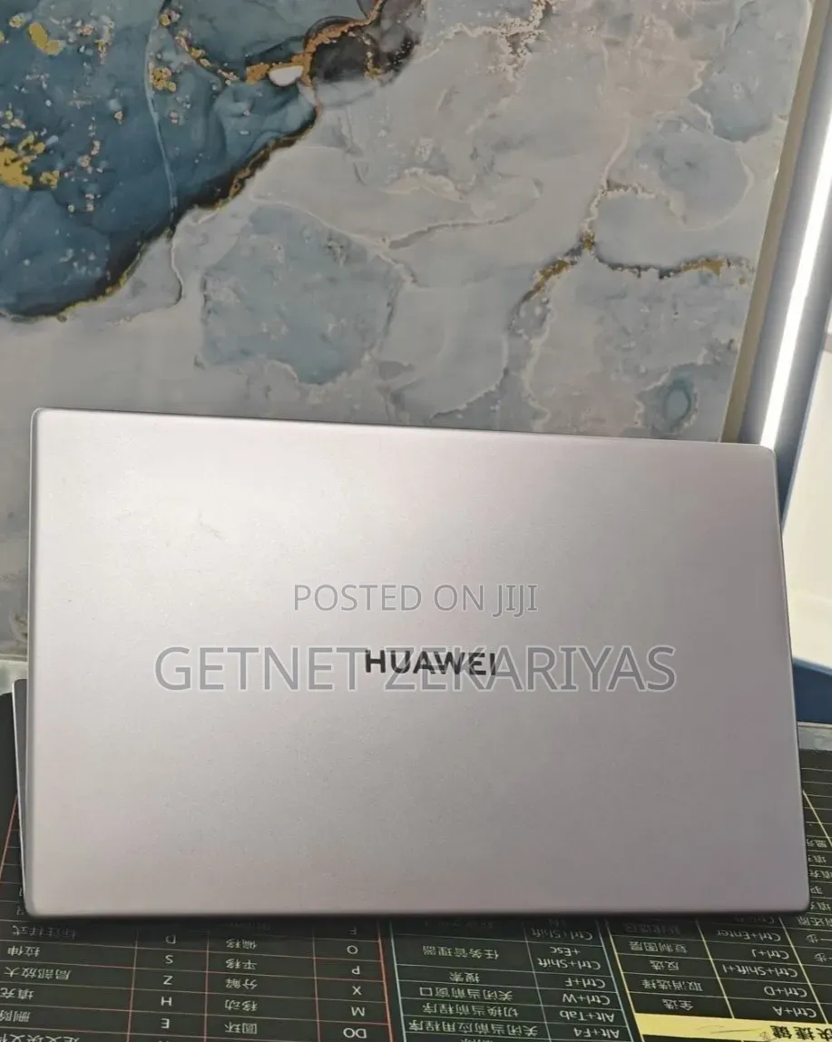 New Laptop Huawei 8GB Intel Core i3 SSD 256GB