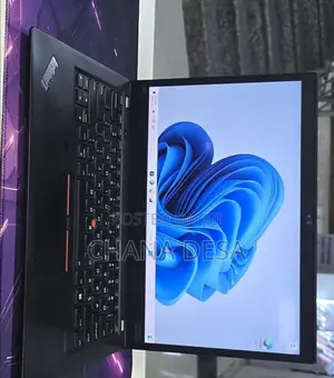 New Laptop Lenovo 16GB AMD Ryzen 5 SSD 512GB