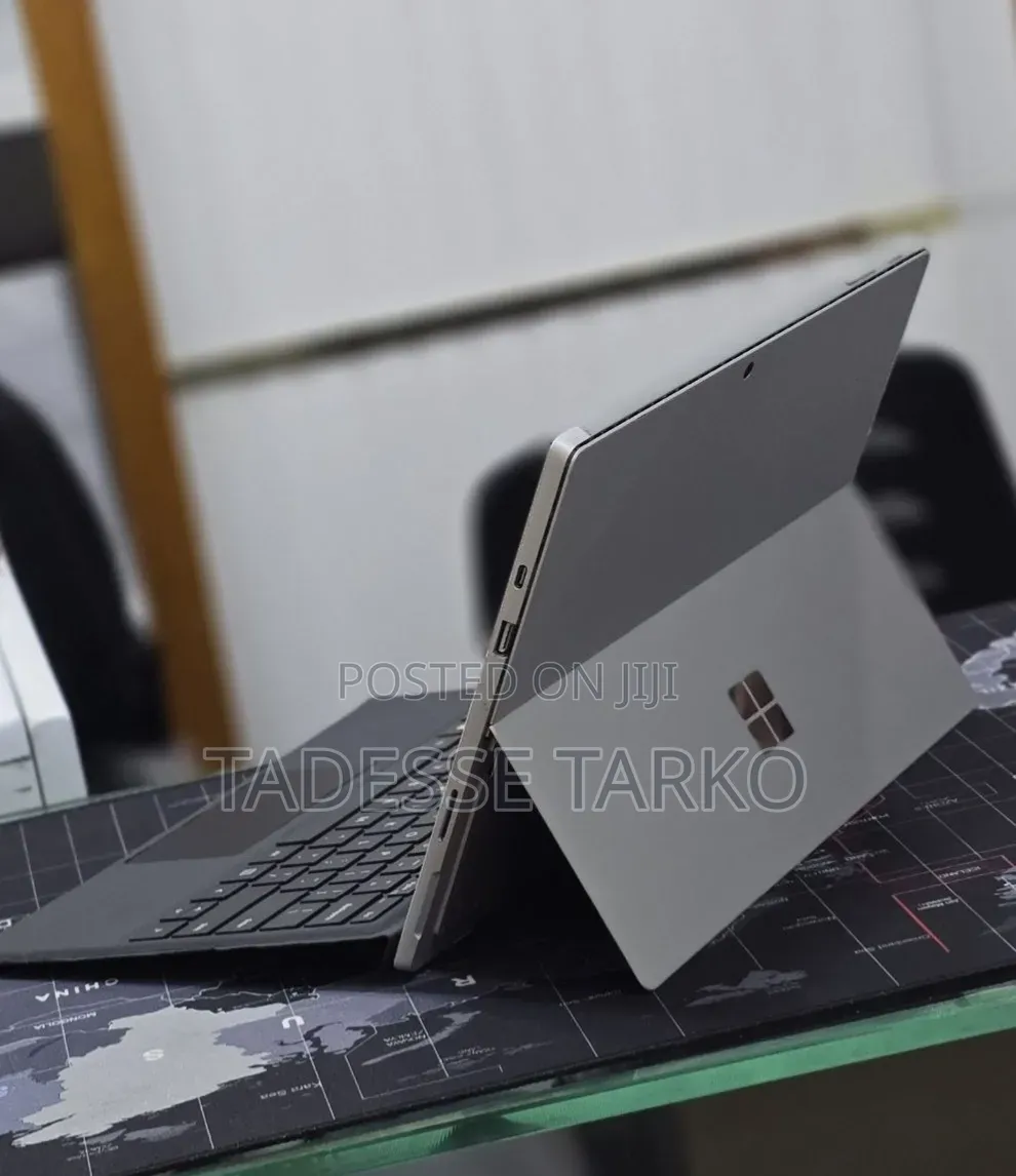 New Laptop Microsoft Surface Pro 7+ 16GB Intel Core i5 SSD 256GB