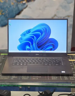 New Laptop Dell XPS 15 16GB Intel Core i5 SSD 512GB