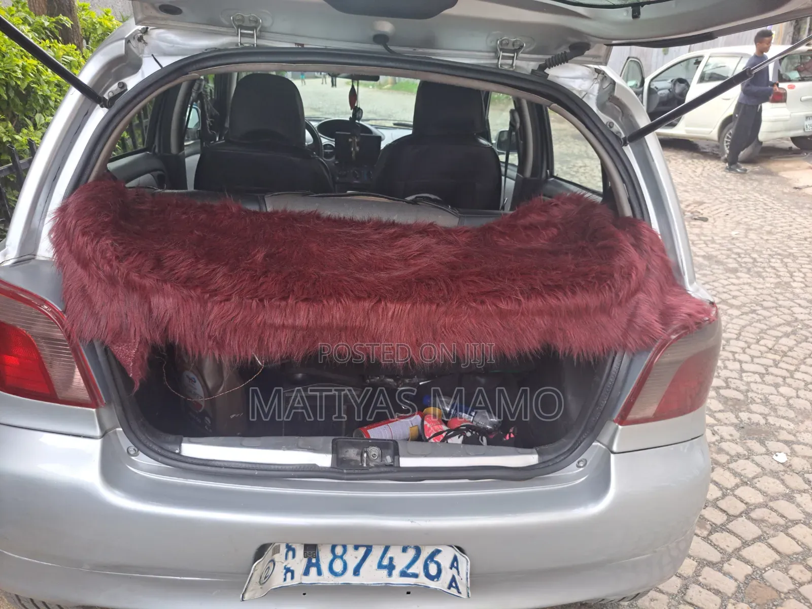 Toyota Vitz 2001 Silver