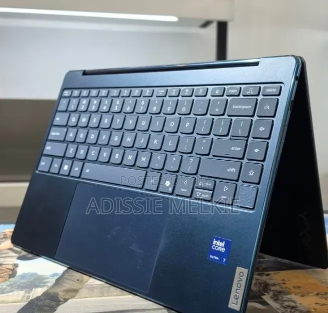 New Laptop Lenovo Yoga 9 16GB Intel Core Ultra 7 SSD 512GB