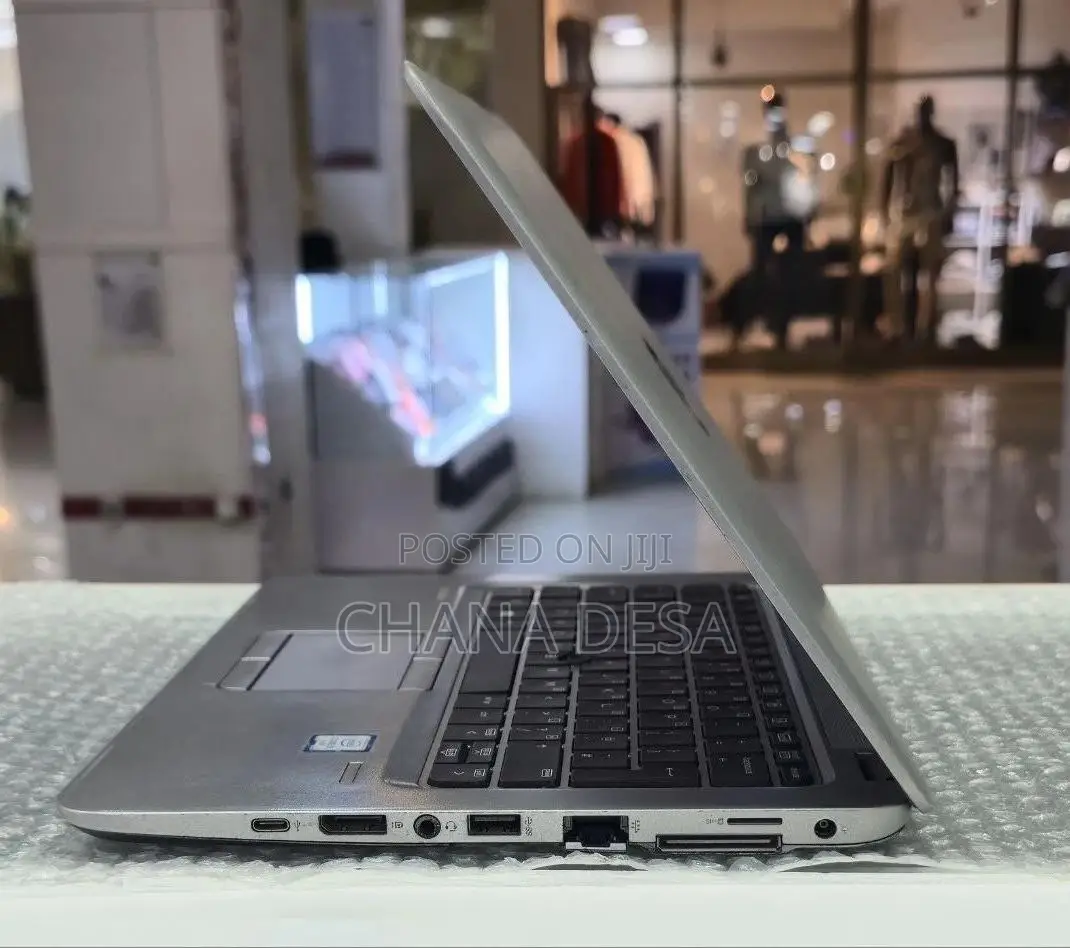 New Laptop HP EliteBook 820 G2 8GB Intel Core i5 HDD 1T