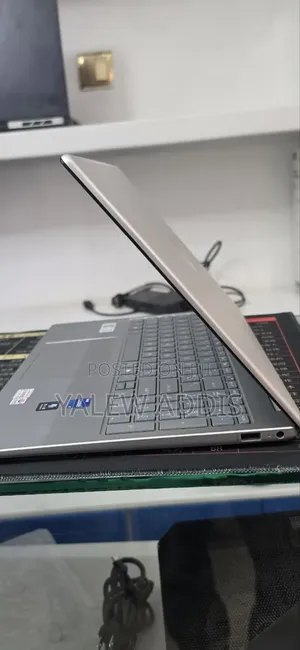 New Laptop HP Stream Notebook 16GB Intel Core i7 SSD 512GB