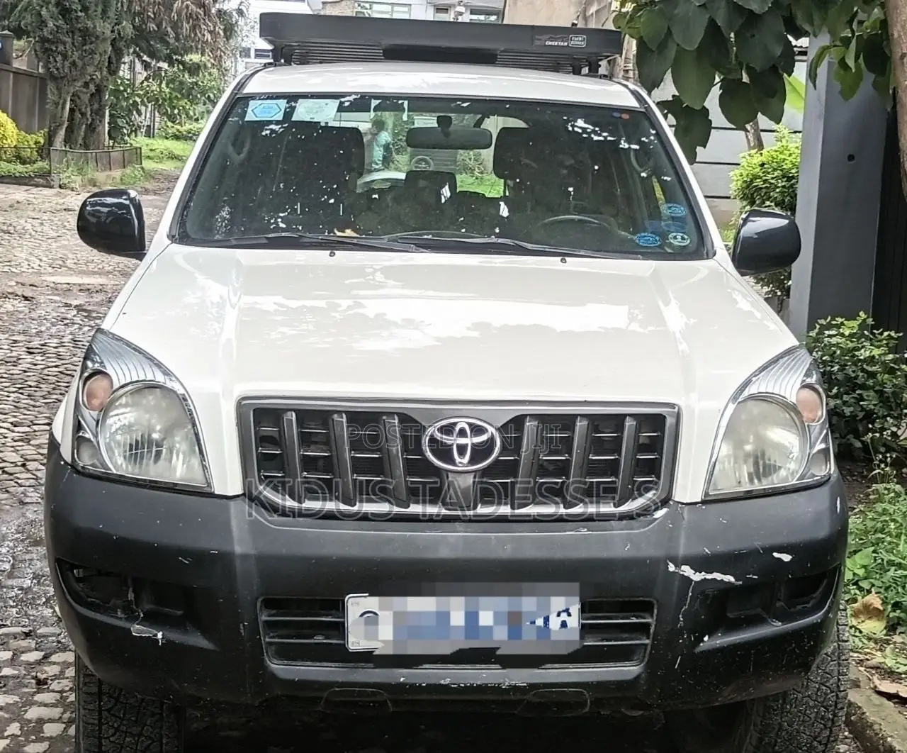 Toyota Land Cruiser 2007 White