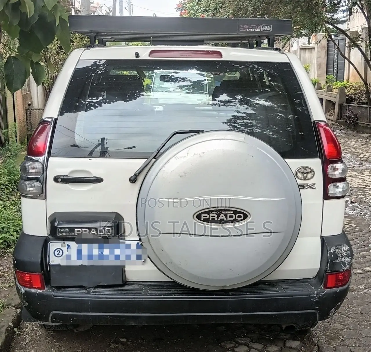 Toyota Land Cruiser 2007 White
