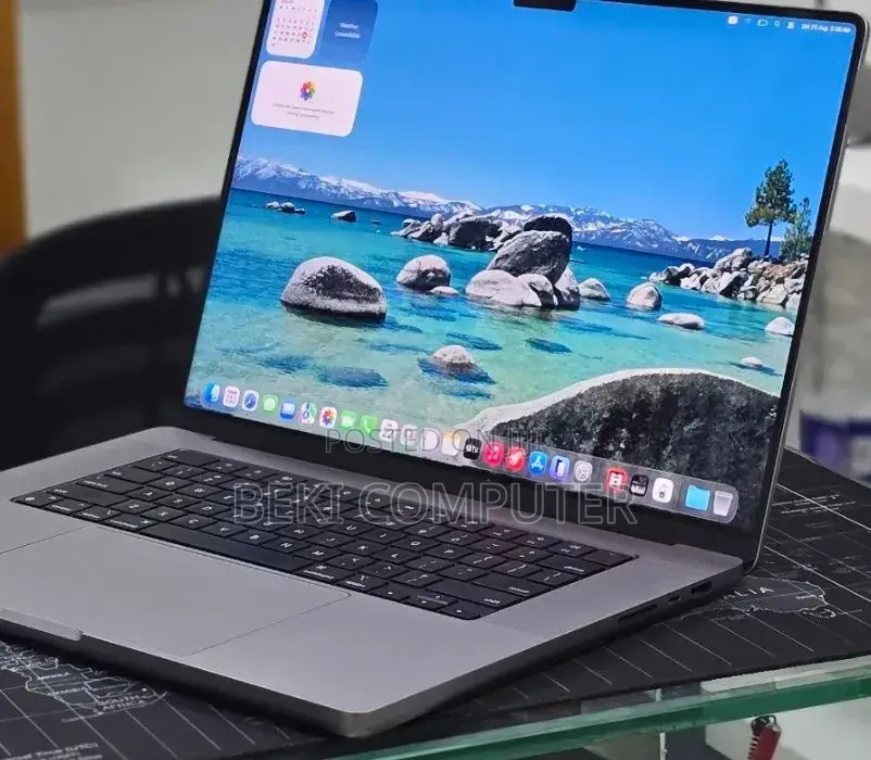New Laptop Apple MacBook Pro 2021 M1 Max 32GB Apple M1 SSD 512GB
