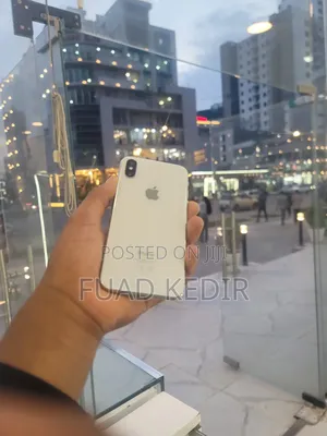 Apple iPhone X 256 GB White