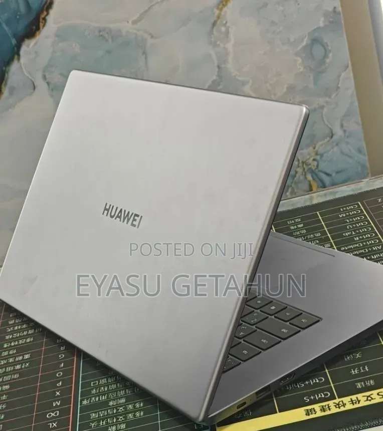 New Laptop Huawei 8GB Intel Core i3 SSD 256GB