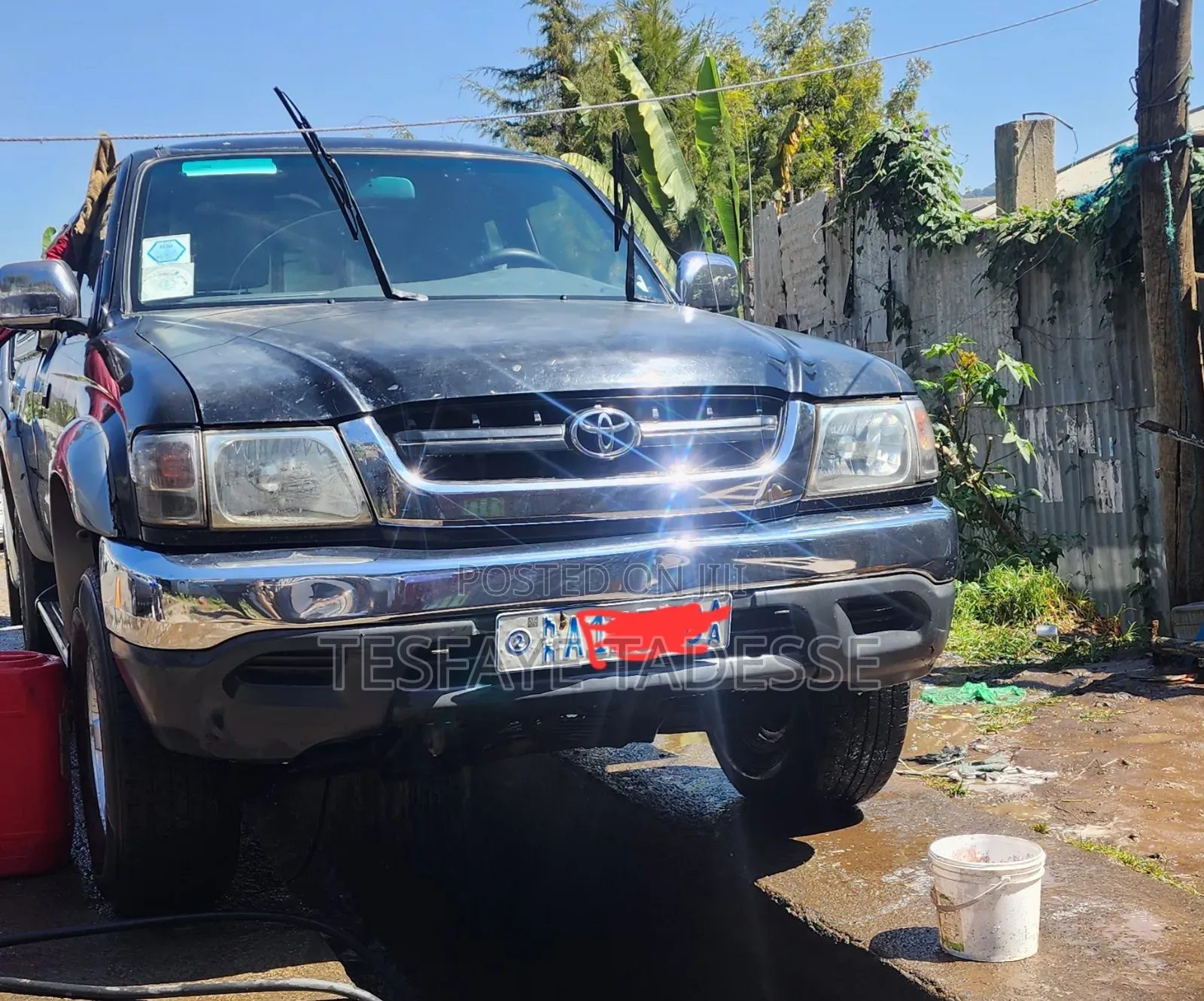 Toyota Hilux 2004 Black