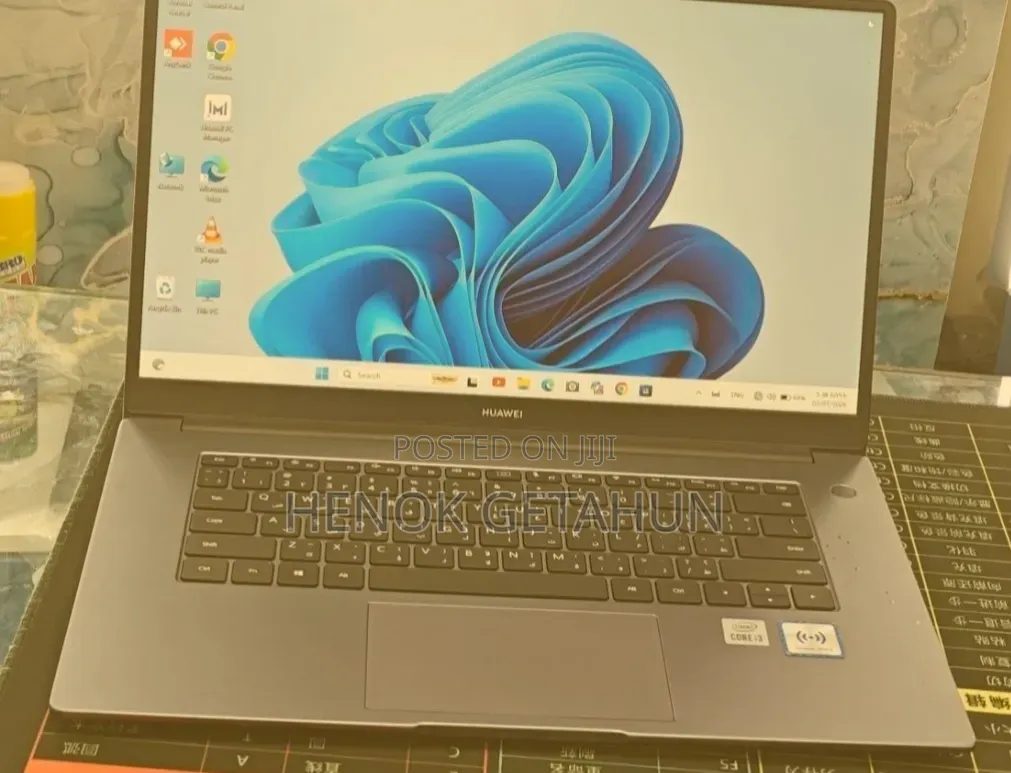 New Laptop Huawei 8GB Intel Core i3 SSD 256GB