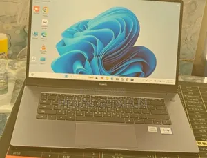 New Laptop Huawei 8GB Intel Core i3 SSD 256GB
