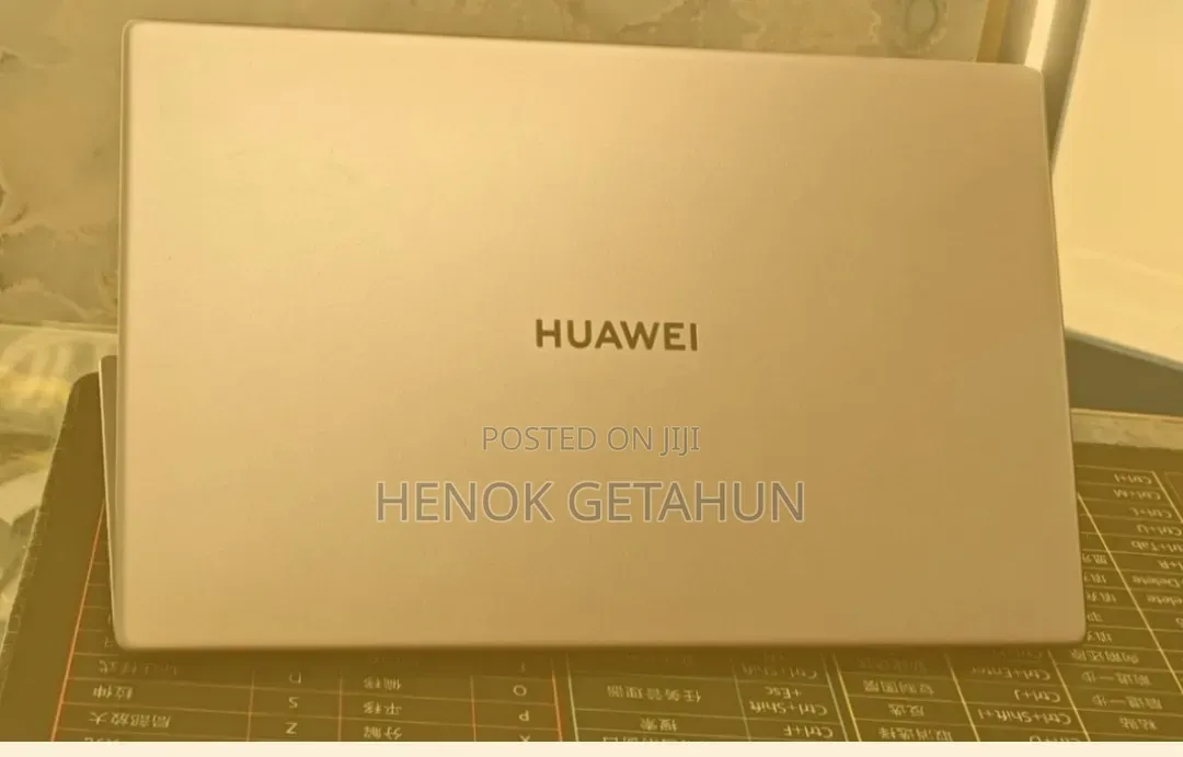New Laptop Huawei 8GB Intel Core i3 SSD 256GB