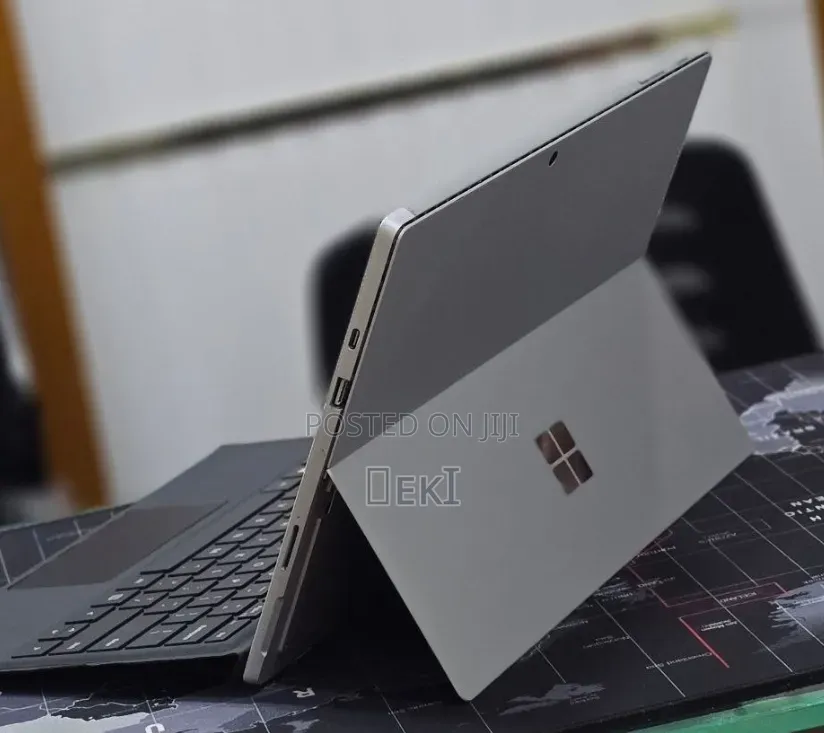 New Laptop Microsoft Surface Pro 7 16GB Intel Core i5 SSD 256GB