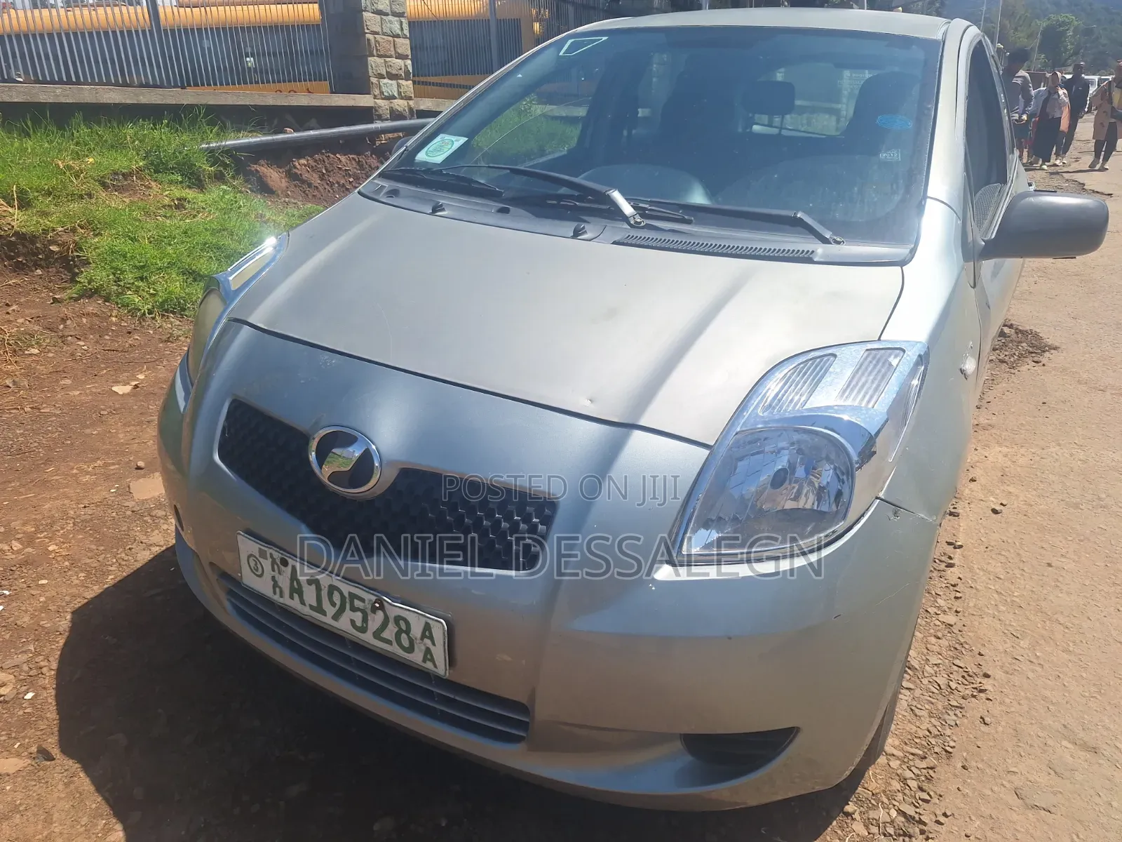 Toyota Yaris 2007 Gray