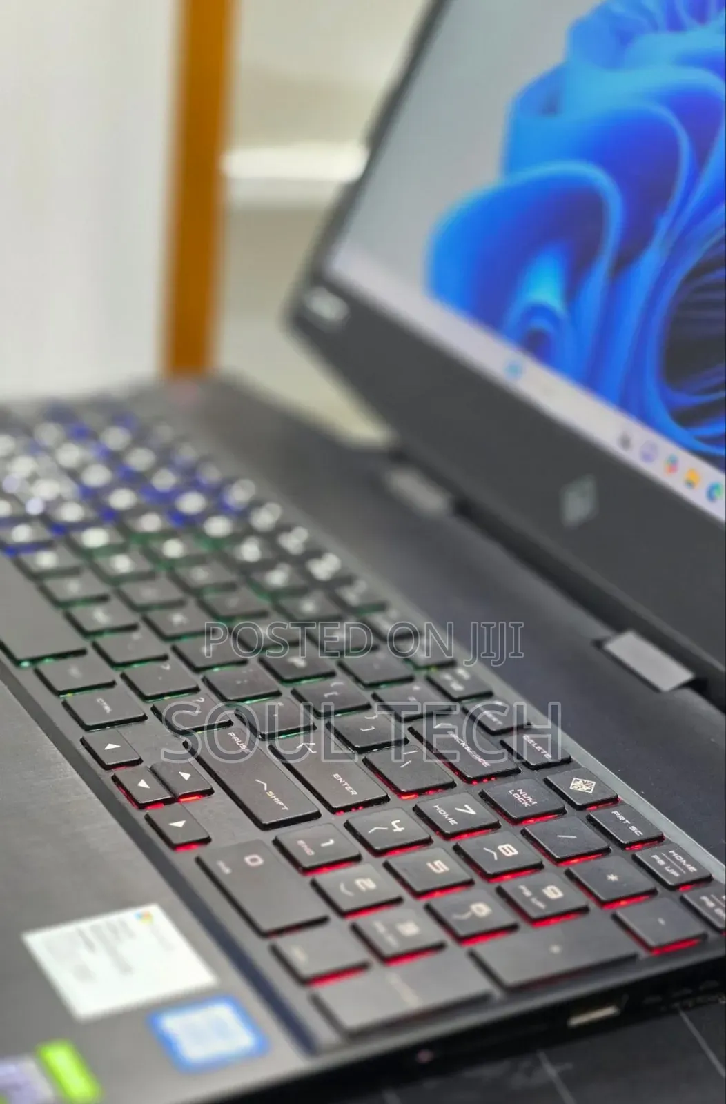 New Laptop HP Omen 15 16GB Intel Core i7 SSD 128GB
