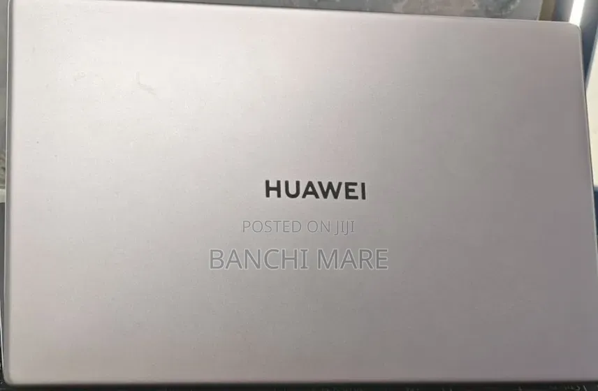 New Laptop Huawei Matebook D 15 8GB Intel Core i3 SSD 256GB