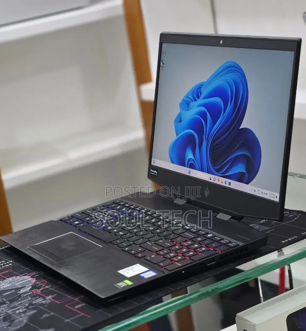 New Laptop HP Omen 15 16GB Intel Core i7 SSD 128GB