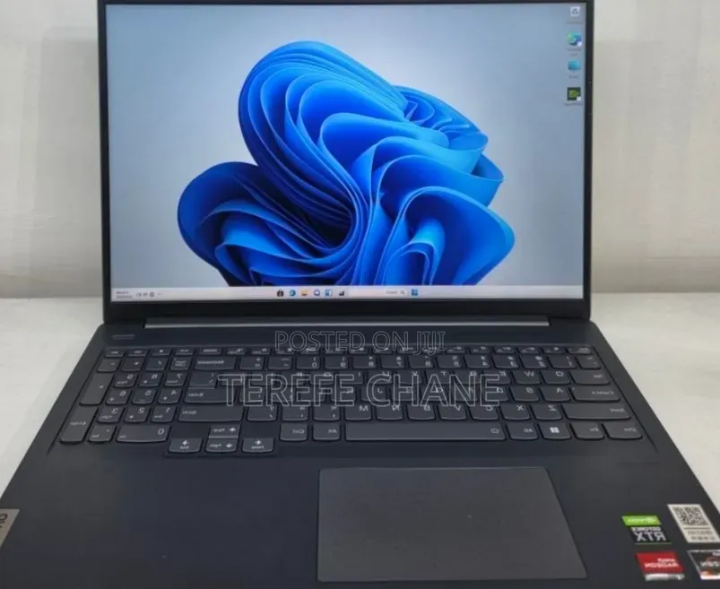 New Laptop Lenovo IdeaPad 1 16GB AMD Ryzen 7 SSD 512GB