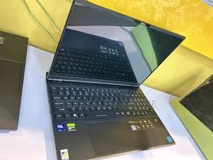 New Laptop 32GB Intel Core Ultra 9 SSD 1T