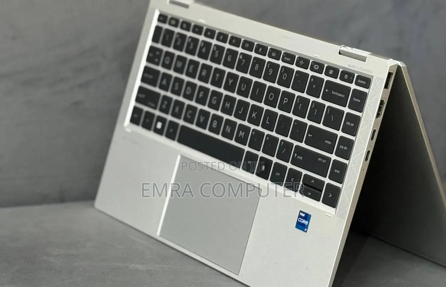 New Laptop HP EliteBook 1040 G8 16GB Intel Core i7 SSD 512GB