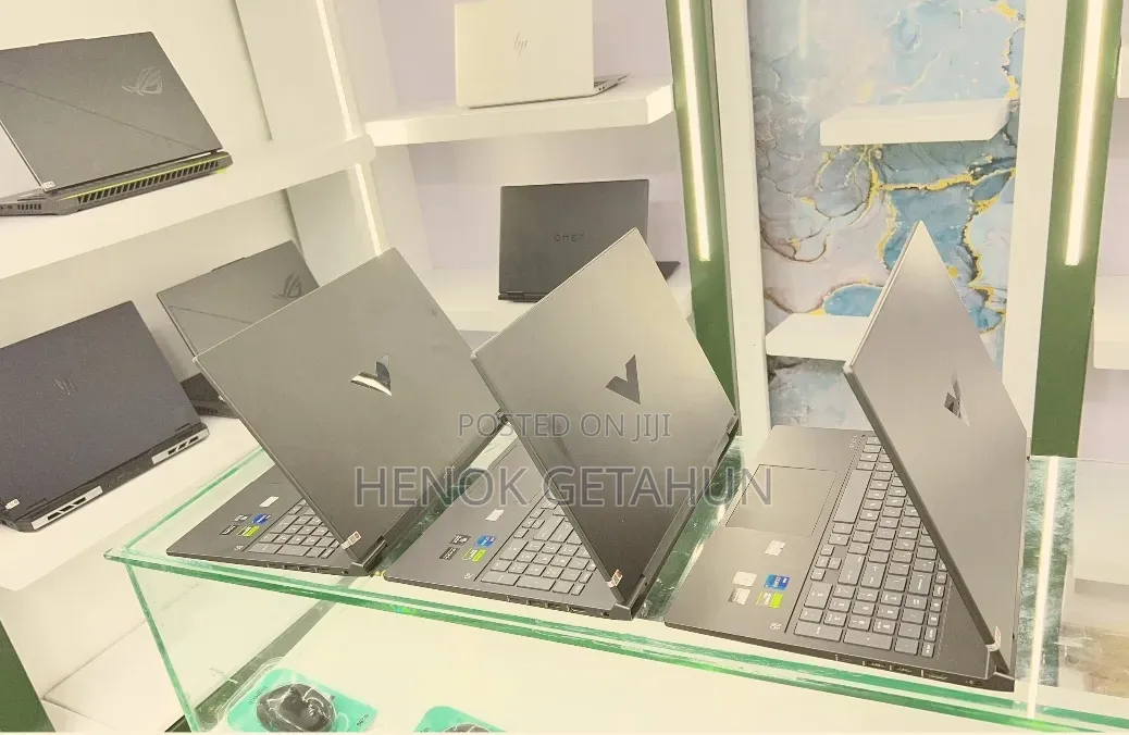 New Laptop HP Victus 16 16GB Intel Core i7 SSD 1T