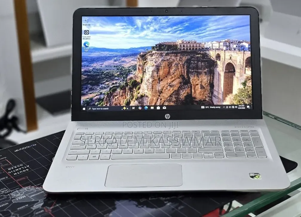 New Laptop HP Envy 15 12GB Intel Core i5 HDD+SSD 1T