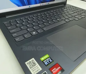 New Laptop Lenovo 16GB AMD Ryzen 7 SSD 512GB