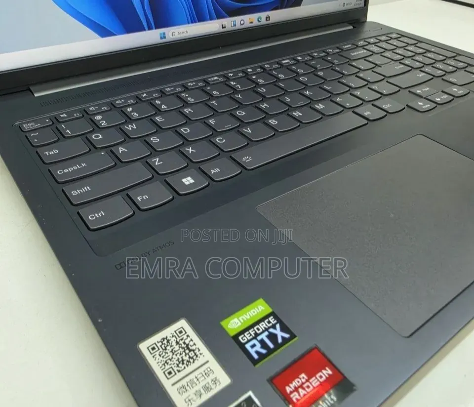New Laptop Lenovo 16GB AMD Ryzen 7 SSD 512GB