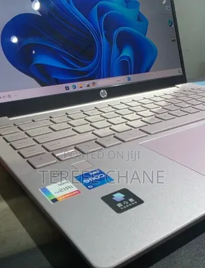 New Laptop HP Pavilion 14 16GB Intel Core i7 SSD 512GB
