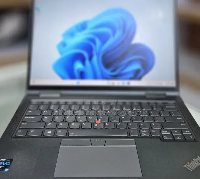 New Laptop Lenovo ThinkPad X1 Yoga 16GB Intel Core i7 SSD 512GB