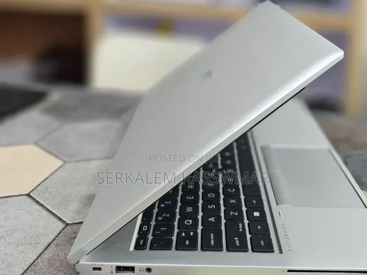 New Laptop HP EliteBook 850 G8 16GB Intel Core i7 SSD 512GB