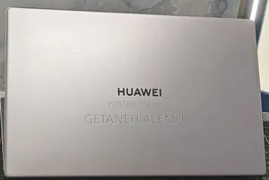 New Laptop Huawei MateBook 13 WRT-W19E 8GB Intel Core i3 SSD 256GB