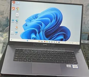 New Laptop Huawei MateBook 13 WRT-W19E 8GB Intel Core i3 SSD 256GB