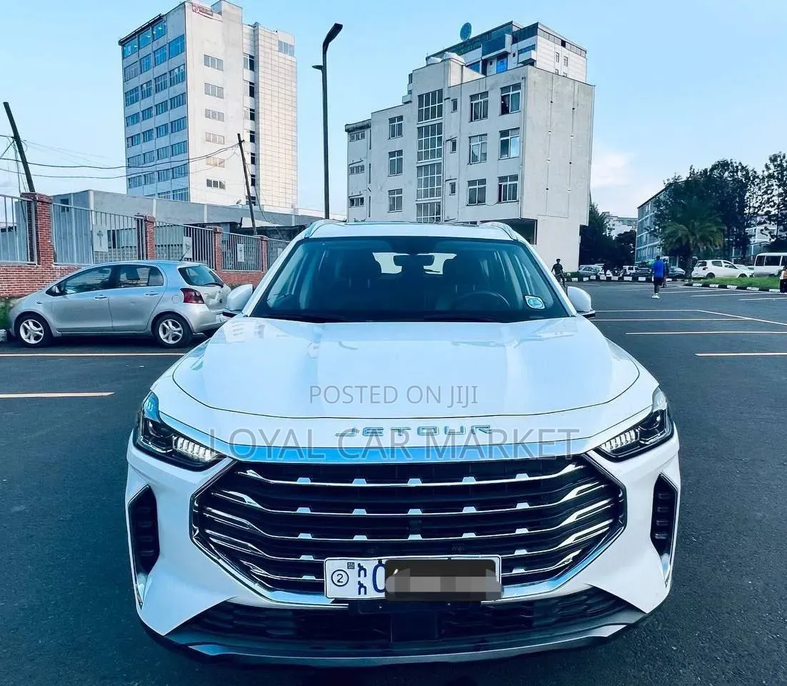 Jetour X70 Plus 2023 White