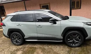 New Toyota RAV4 2022 White