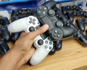 Original PS4 Joystick – Europe Used & Tested