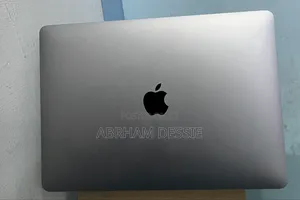 New Laptop Apple MacBook Air 2020 M1 8GB Apple M1 SSD 256GB