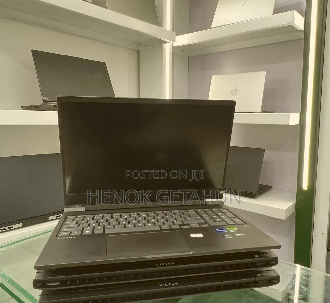 New Laptop HP Victus 16 16GB Intel Core i7 SSD 1T