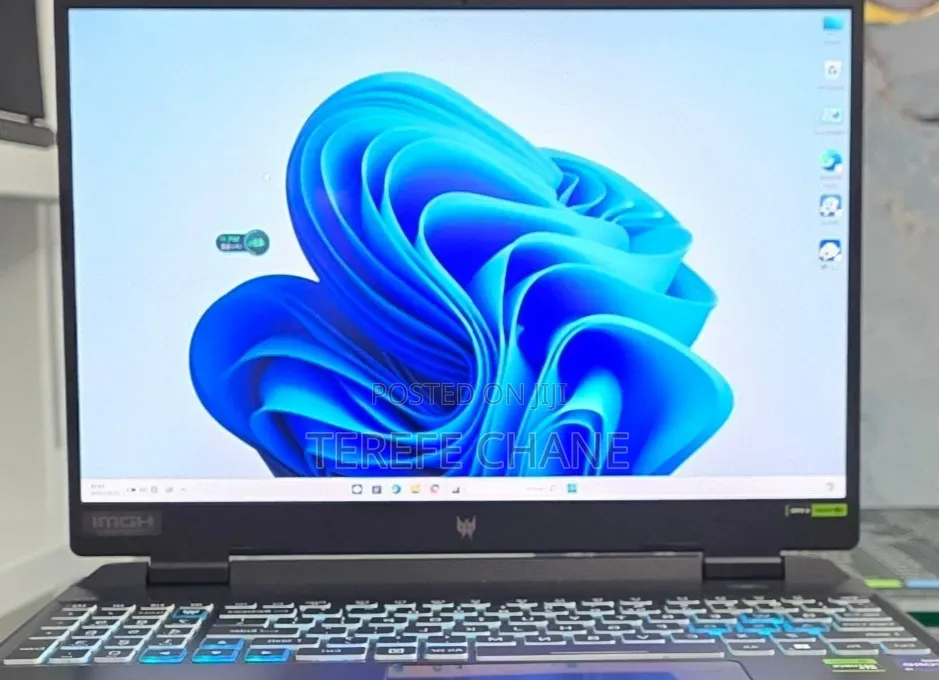 New Laptop Acer Predator Helios 300 16GB Intel Core i9 SSD 1T