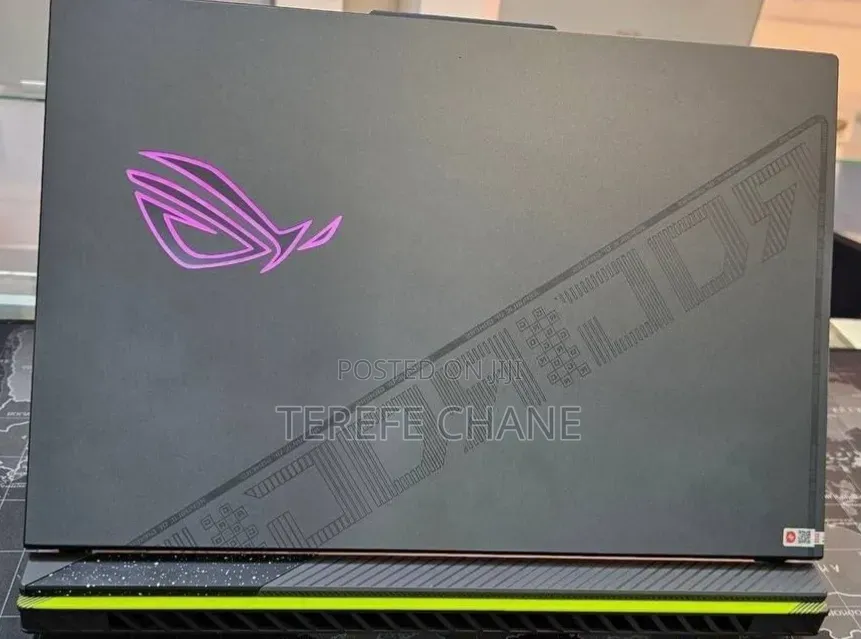 New Laptop Asus ROG Strix G16 G614 16GB Intel Core i9 SSD 1T