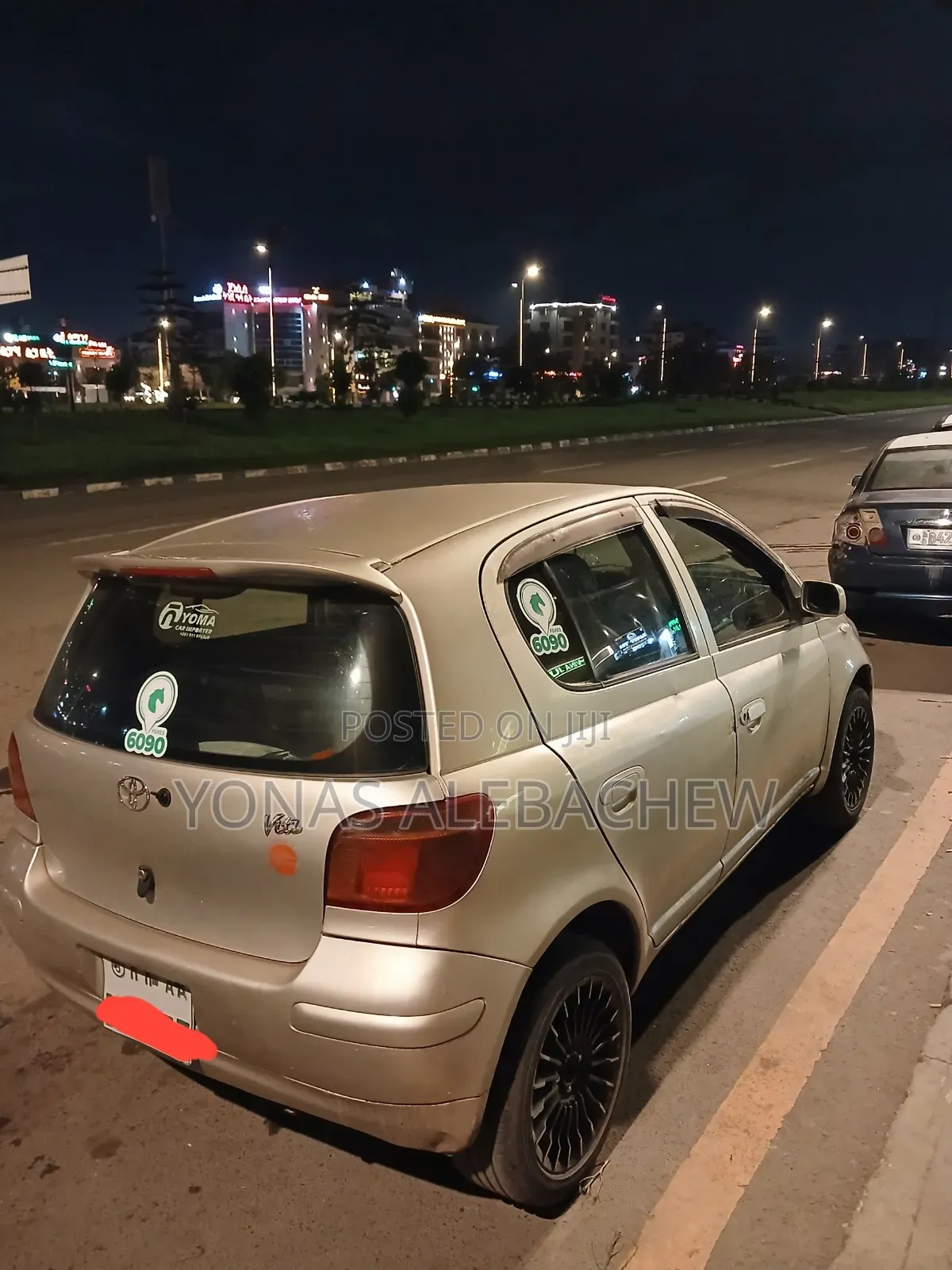 Toyota Vitz 2004 Gold