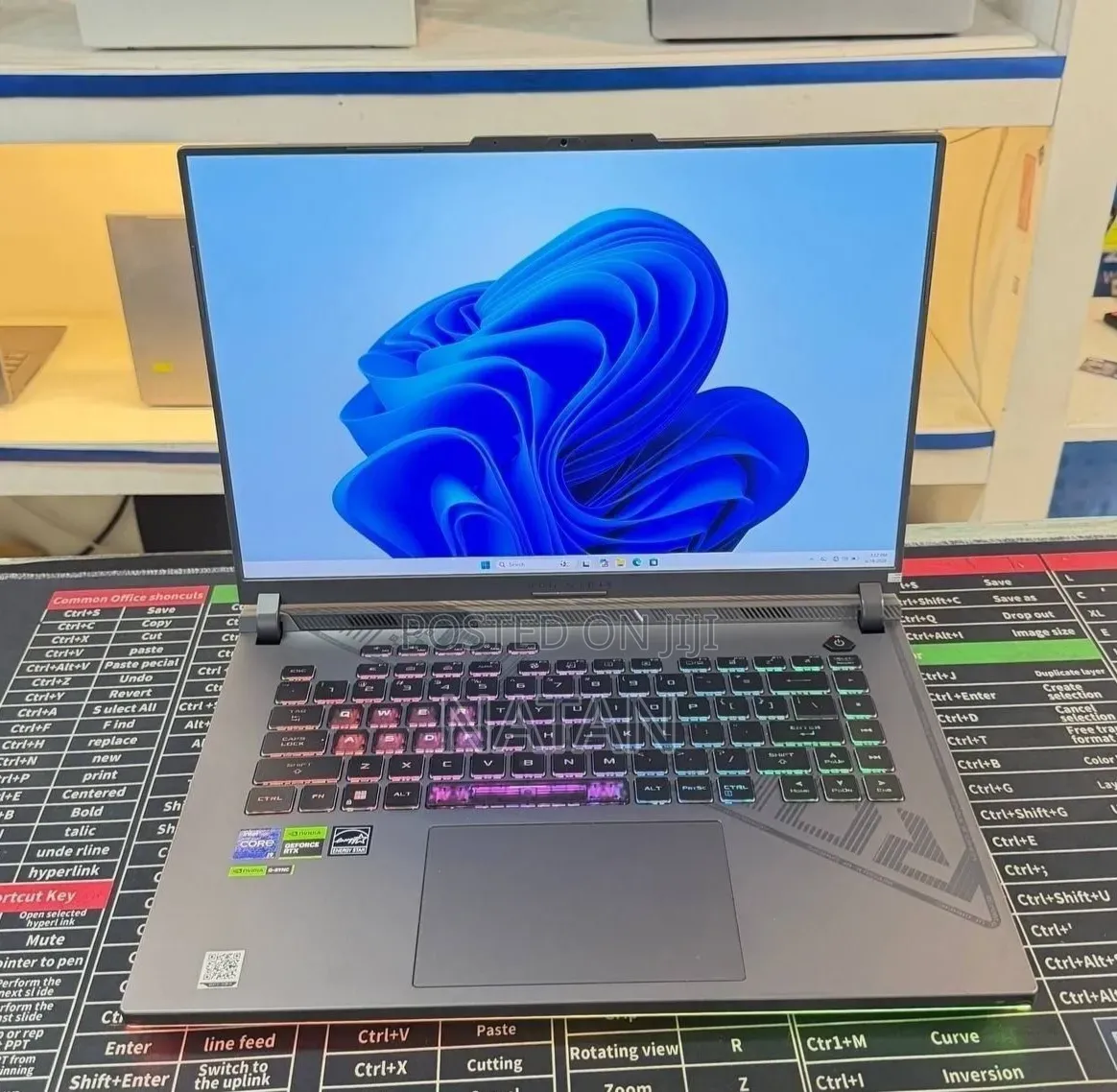 New Laptop Asus ROG Strix G16 G614 16GB Intel Core i9 SSD 1T